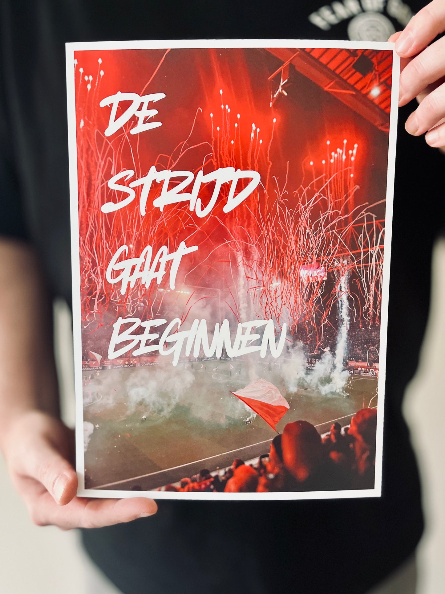 DE STRIJD GAAT BEGINNEN
